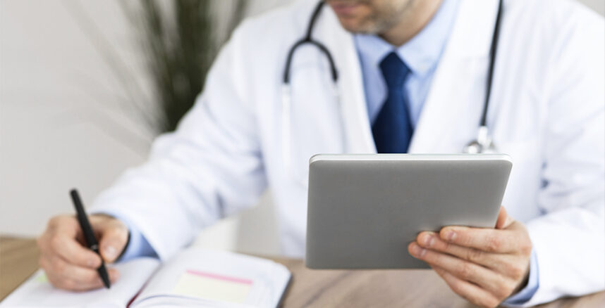 Investir na carreira ou quitar as dívidas Investir na carreira ou quitar as dividas