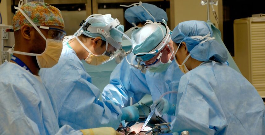 Limites Financeiros Mensais para Médicos