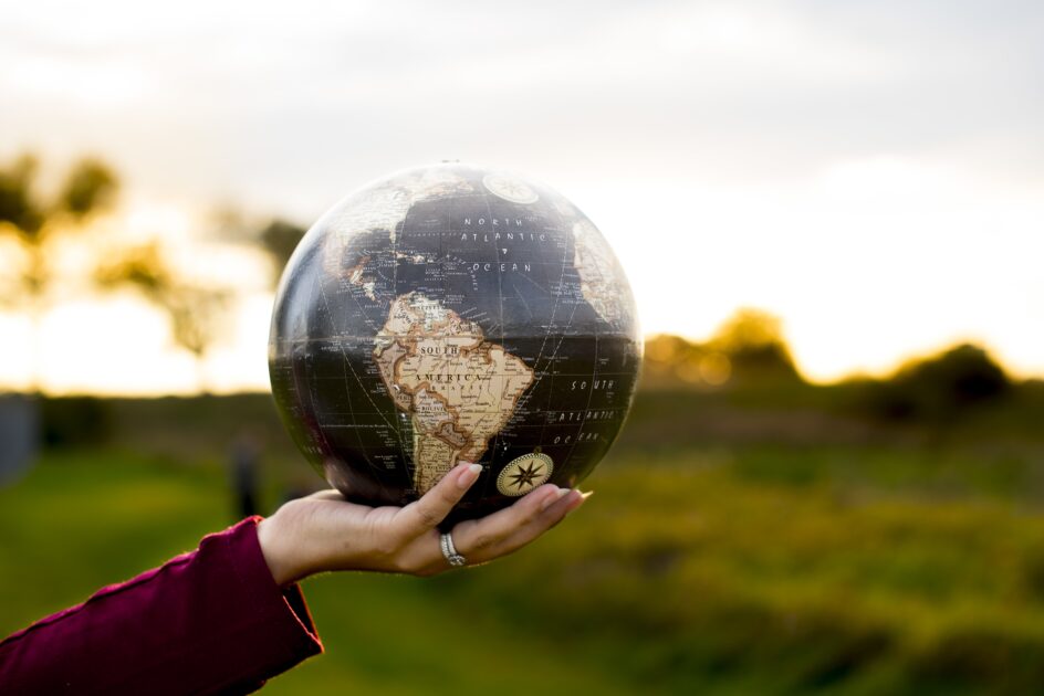Planejamento Financeiro para Brasileiros no Exterior: Como se Adaptar e Construir Segurança em 2025 3 Planejamento Financeiro para Brasileiros no Exterior